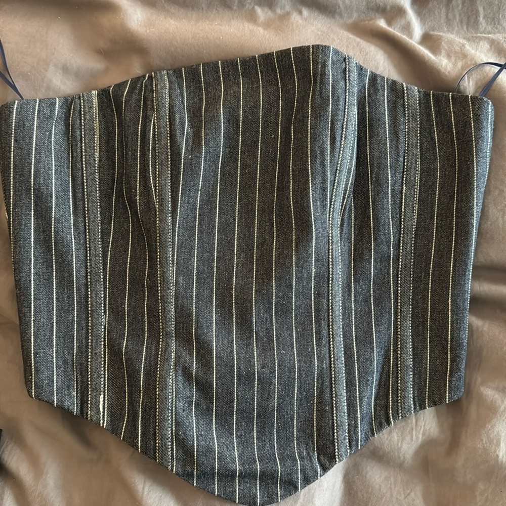 By DYLN- corset- never worn!